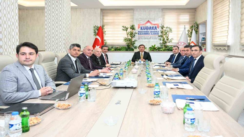 KUDAKA toplantısında b&ouml;lgesel kalkınma vurgusu: Başkan &Ouml;zakalın, projeleri değerlendirdi
