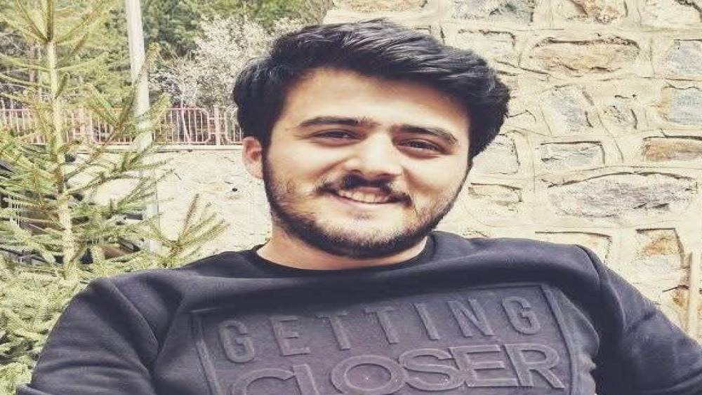 Galerici gen&ccedil;, otomobil almaya geldiği Şanlıurfa&rsquo;da kazada &ouml;ld&uuml;
