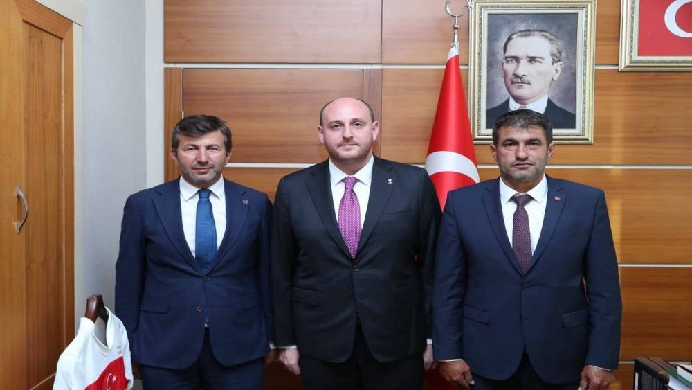 AK Parti Pazarlar İl&ccedil;e Başkanlığı&rsquo;na Yusuf Ertaş atandı
