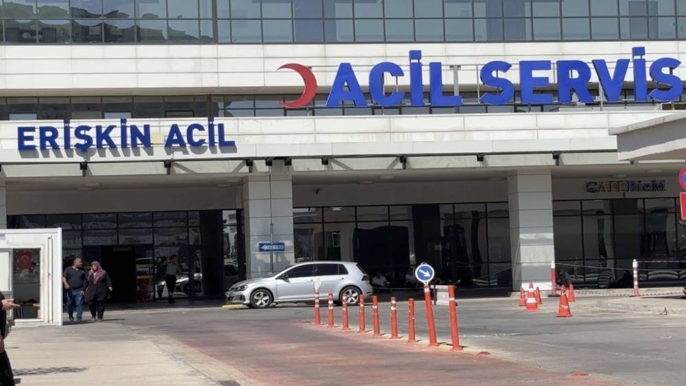Gaziantep&rsquo;te &ccedil;ocukların kavgasına aileleri dahil oldu: 1 &ouml;l&uuml;, 5 yaralı
