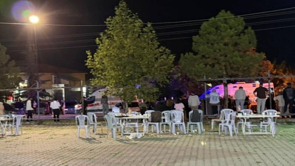 Tavşanlı&rsquo;da asker eğlencesinde kavga, 5 kişi yaralandı 2 kişi tutuklandı
