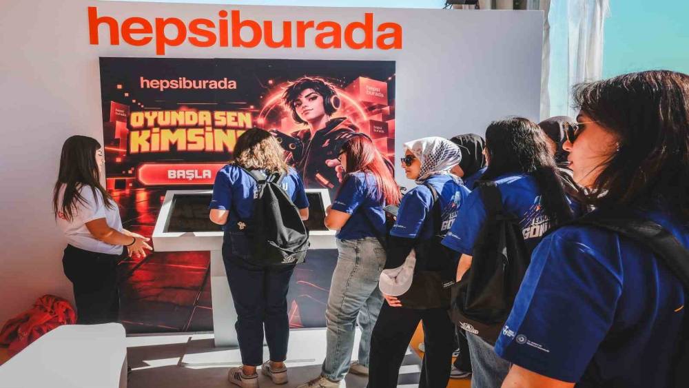 Hepsiburada, TEKNOFEST G&uuml;neydoğu&rsquo;da teknoloji tutkunları ile buluştu

