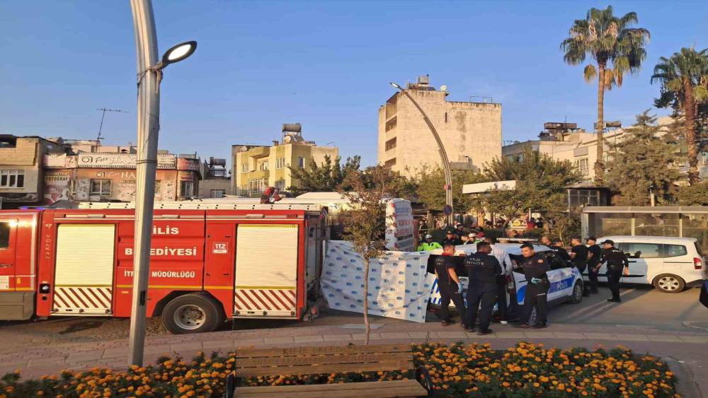 Kilis’te halk otobüsünün çarptığı yaya hayatını kaybetti
