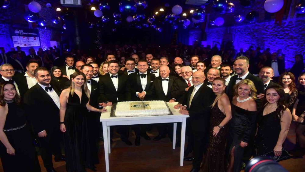 EGİAD 35. yılını görkemli bir geceyle kutladı
