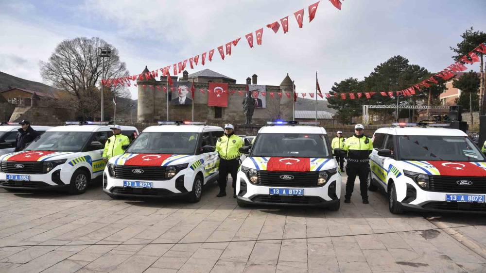 Bitlis’te güvenlik güçlerinin araç filosu güçlendirildi
