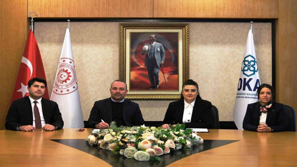 SOGEP desteğiyle &Ccedil;arşamba&rsquo;da nitelikli boya ustaları yetişiyor
