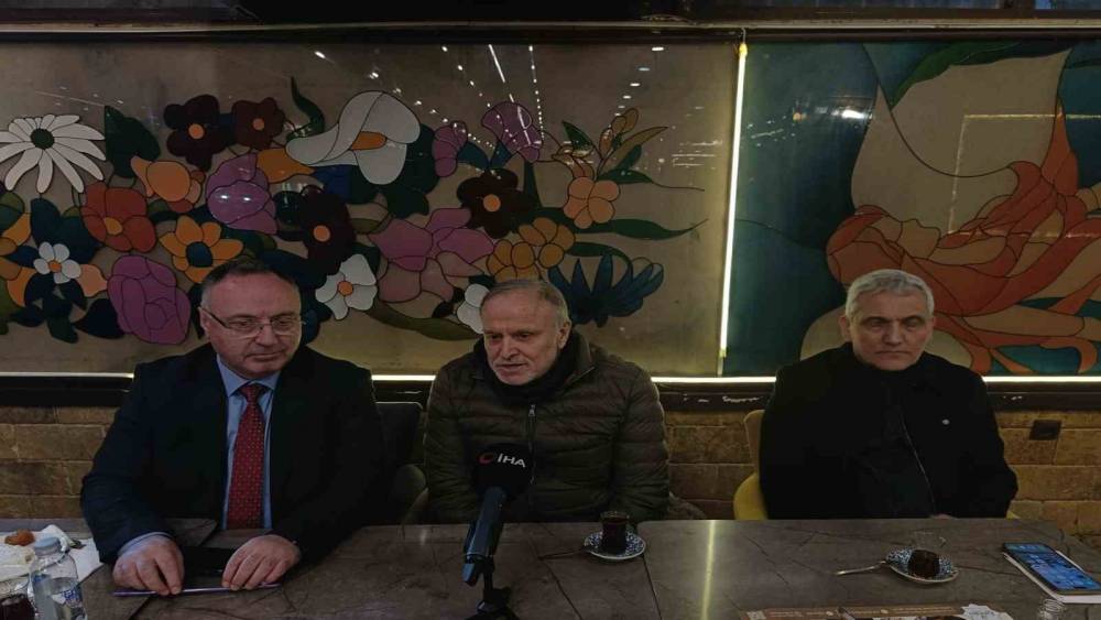 Ankara&rsquo;da dernek &ccedil;alışanları iftarda buluştu
