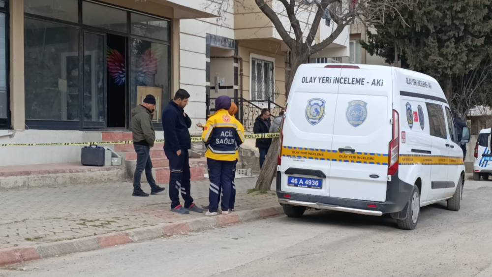 Kahramanmaraş&rsquo;ta 1 kişi iş yerinde silahla vurulmuş halde bulundu
