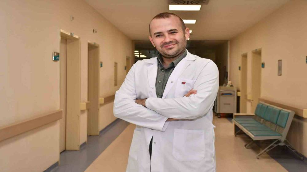 Do&ccedil;. Dr. Bal&ccedil;ık: "Kanserde erken teşhis hayati &ouml;nem taşıyor"
