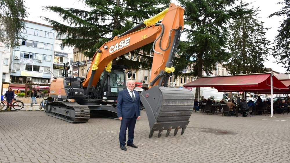 Başkan Kul: "Bahanelerin arkasına değil, makinelerimizin g&uuml;c&uuml;ne ve ekibimizin azmine g&uuml;veniyoruz"
