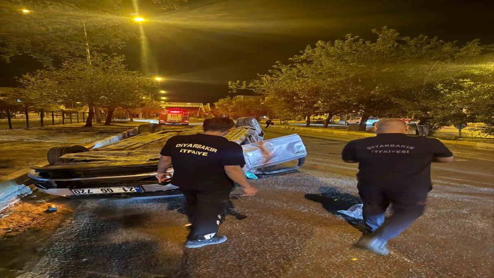 Takla atan otomobilin s&uuml;r&uuml;c&uuml;s&uuml; ağır yaralandı
