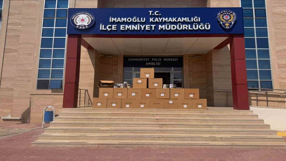 Adana&rsquo;da uygulamada uyuşturucu yakalatan 2 ş&uuml;pheli tutuklandı
