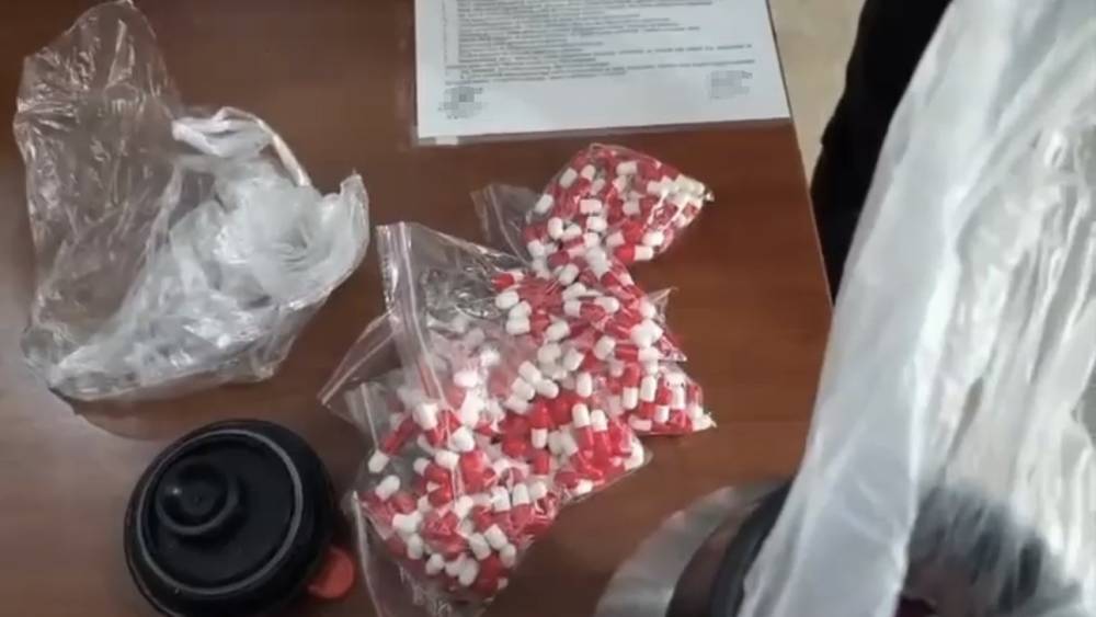 Siirt&rsquo;te uyuşturucu operasyonu: 2 bin 650 hap ele ge&ccedil;irildi
