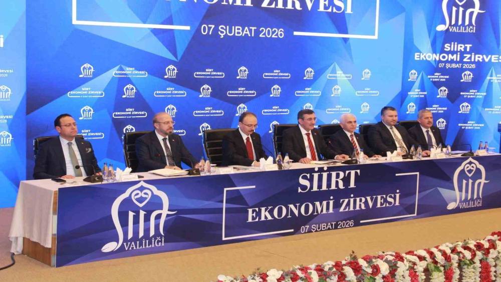 Cumhurbaşkanı Yardımcısı Yılmaz: "Demokrasi diyorsak hepimizin şiddeti, ter&ouml;r&uuml; bir kenara koymamız lazım"
