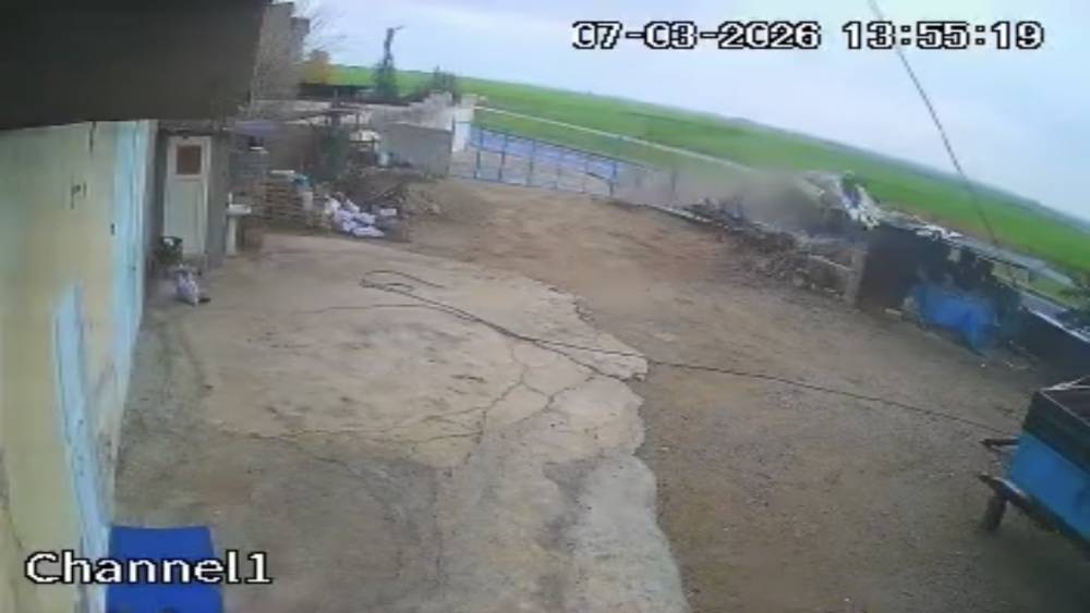 Mardin&rsquo;de 3 kişinin yaralandığı kazanın g&uuml;venlik kamerası g&ouml;r&uuml;nt&uuml;leri ortaya &ccedil;ıktı
