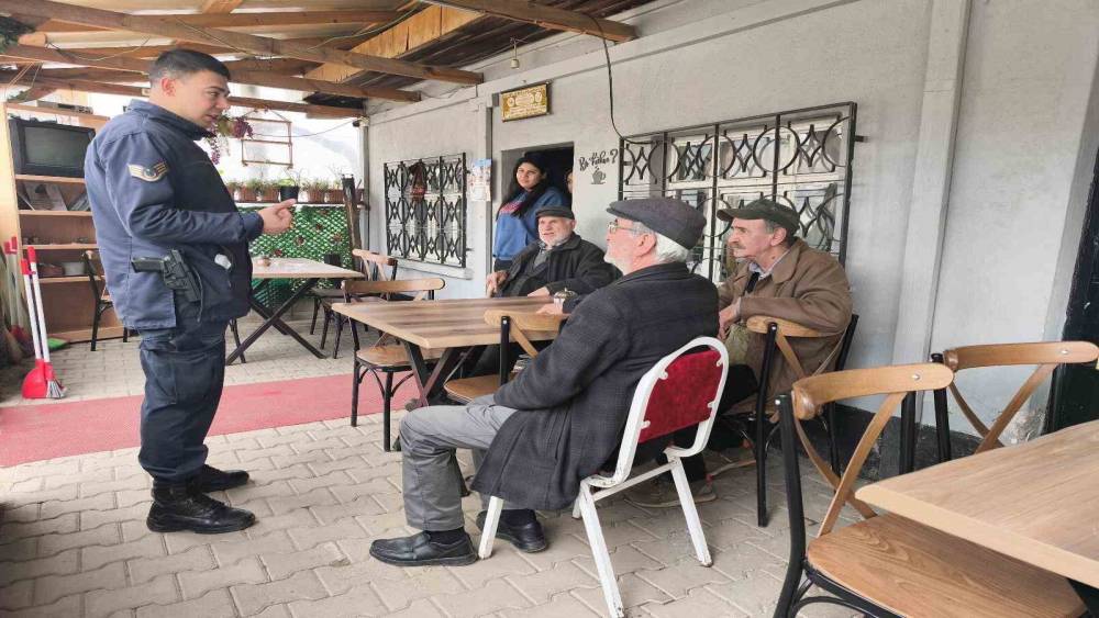 Bilecik&rsquo;te jandarmadan bilgilendirme faaliyeti
