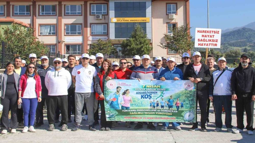 K&ouml;şk&rsquo;te &rsquo;Sağlıklı Yaşam Y&uuml;r&uuml;y&uuml;ş&uuml;&rsquo; etkinliği yapıldı
