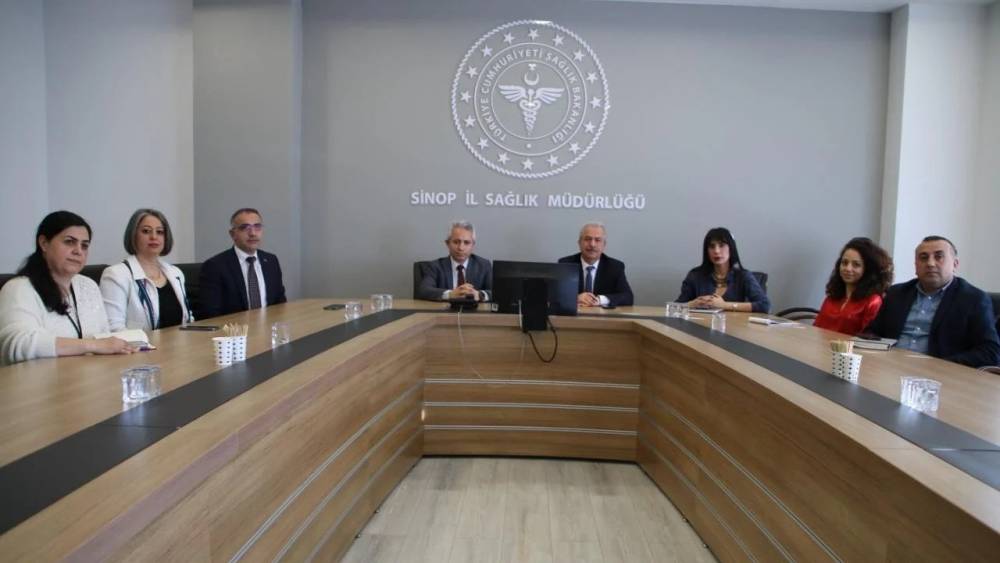 Sinop&rsquo;ta sağlıkta hukuk s&uuml;re&ccedil;leri masaya yatırıldı
