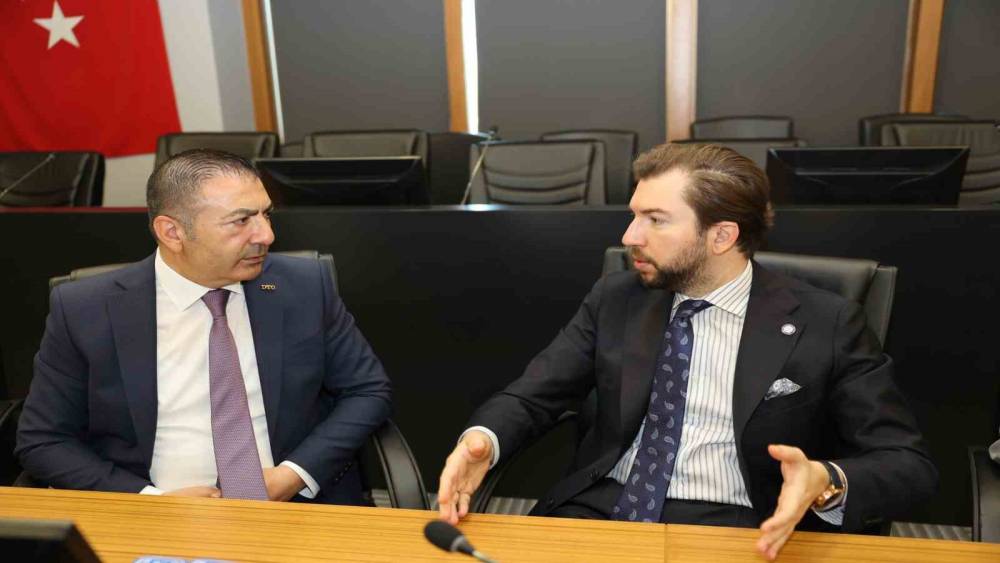 Denizli Ticaret Odası, Denizli İhracat&ccedil;ılar Birliği&rsquo;ne tebrik ziyaretinde bulundu
