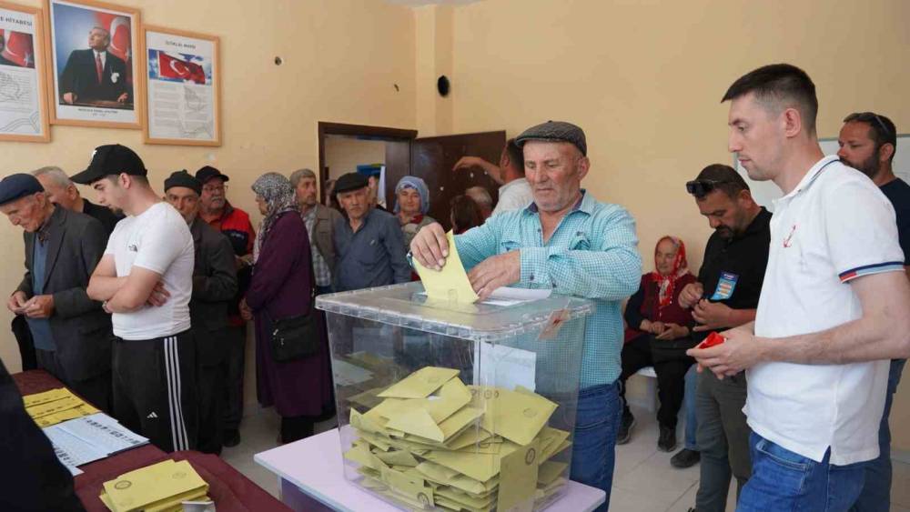 Tokat&rsquo;ta ara se&ccedil;im tamamlandı: 4 beldede başkanlar belli oldu
