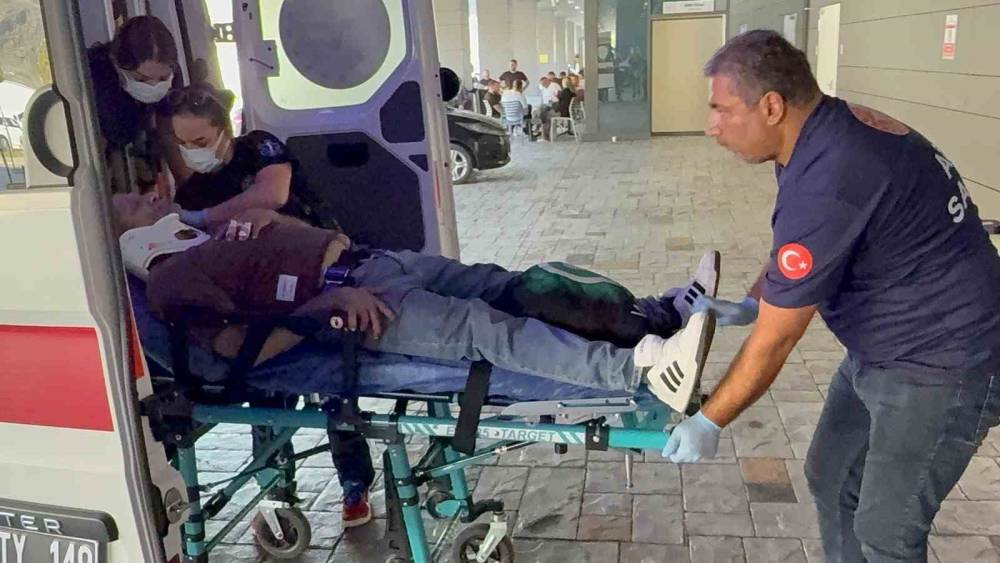 Rusya a&ccedil;ıklarında dron saldırısına uğrayan gemideki yaralılar Samsun&rsquo;a getirildi
