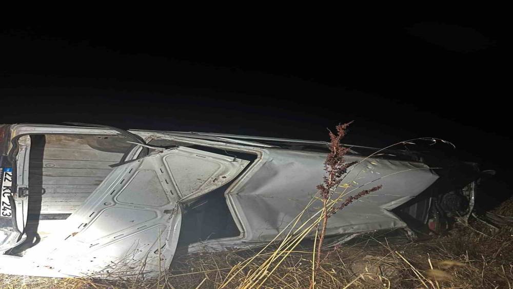 Babaeski&rsquo;de korkutan kaza: Otomobil hurdaya d&ouml;nd&uuml;
