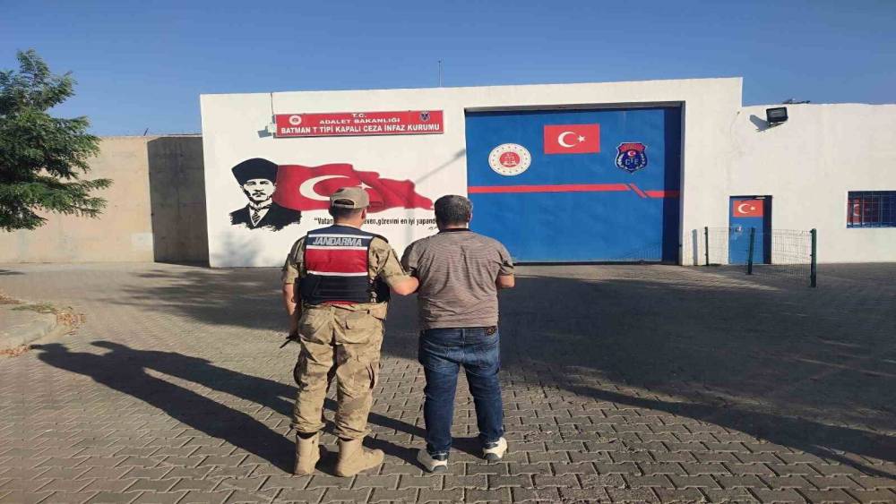 Batman&rsquo;da haklarında kesinleşmiş hapis cezası bulunan 38 şahıs yakalandı
