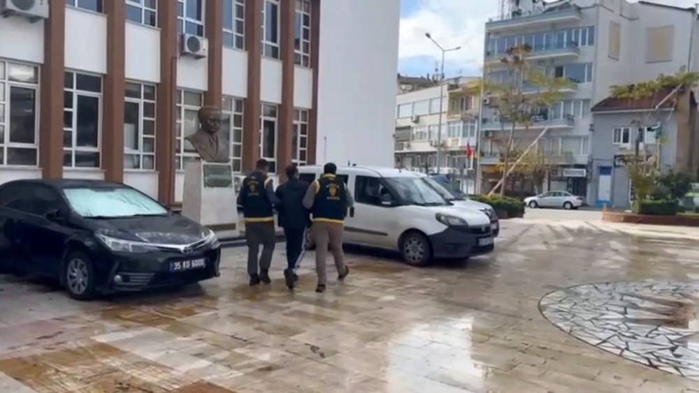 Hakkında 22 yıl kesinleşmiş hapis cezası bulunan firari yakalandı
