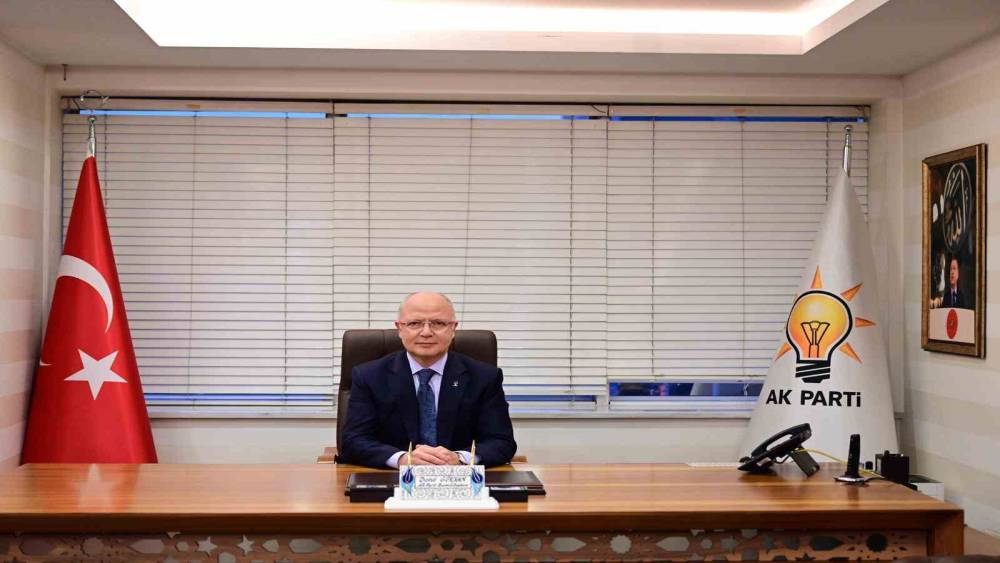 Başkan G&uuml;rkan: "Vatandaşımızın ge&ccedil;im m&uuml;cadelesi &uuml;zerinden siyaset yapanlar, &ouml;nce kendi y&ouml;nettikleri belediyelere bakmalıdır"
