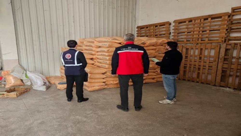 Uşak&rsquo;ta g&uuml;bre bayilerine denetim
