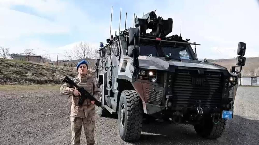 Iğdır&rsquo;da kadın Jandarmalar 8 Mart&rsquo;ı g&ouml;rev başında kutladı
