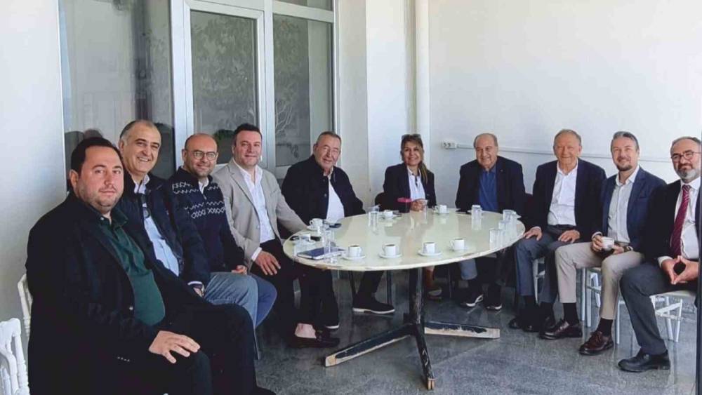 KUTO Başkanı Akdoğan&rsquo;ın &ouml;nerisiyle turizm sezonu &ouml;ncesi &ccedil;&ouml;z&uuml;m odaklı toplantı
