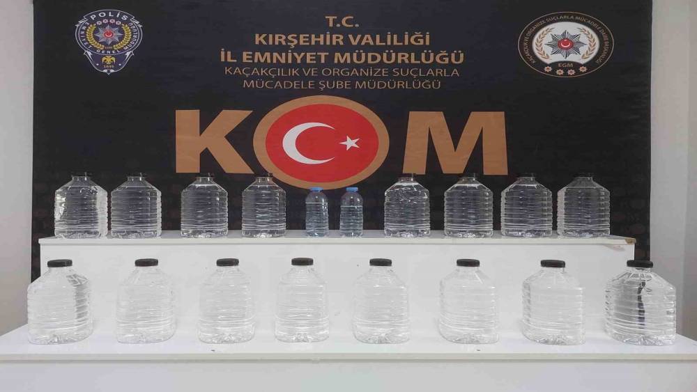 Kırşehir&rsquo;de ka&ccedil;ak i&ccedil;ki ve etil alkol ele ge&ccedil;irildi
