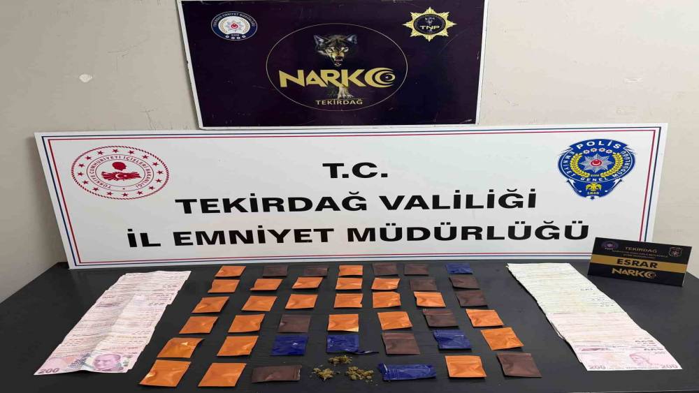 Zehri cips paketine ve ıslak mendile gizlemişler: Tekirdağ&rsquo;da zehir tacirlerine darbe
