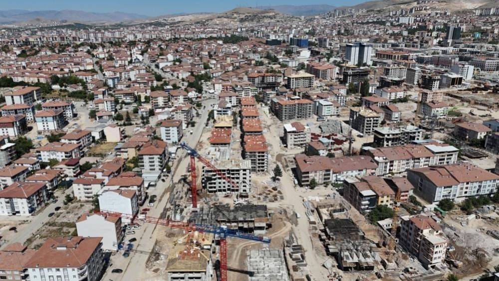 Malatya&rsquo;da deprem davasında "sağlam" raporu &ccedil;elişkisi
