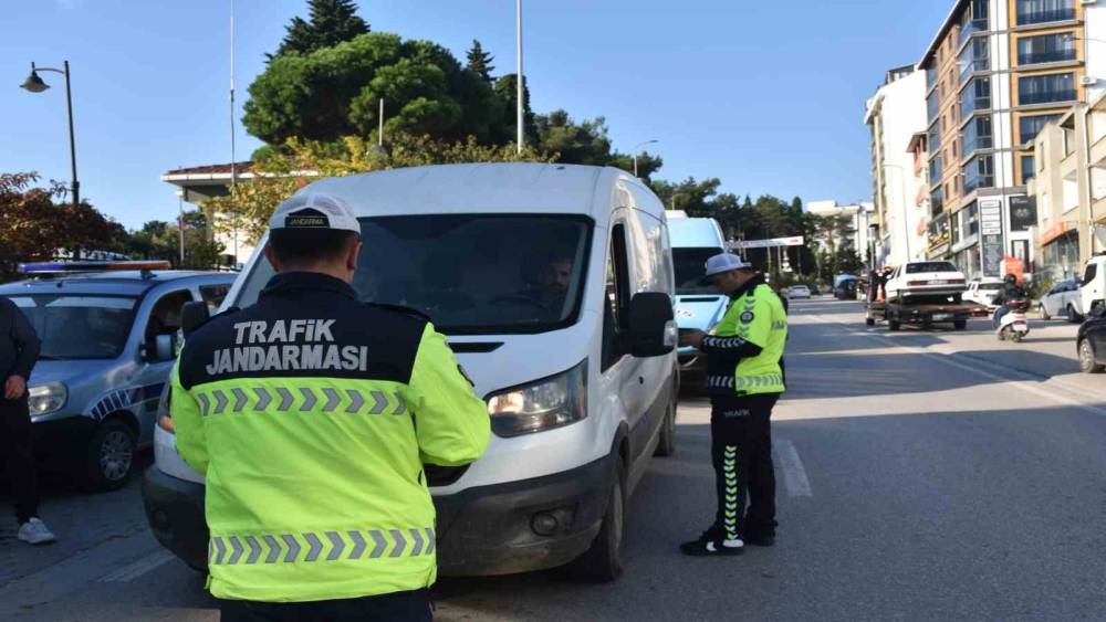 Sinop&rsquo;ta dolmuş denetimi: 7 araca idari işlem
