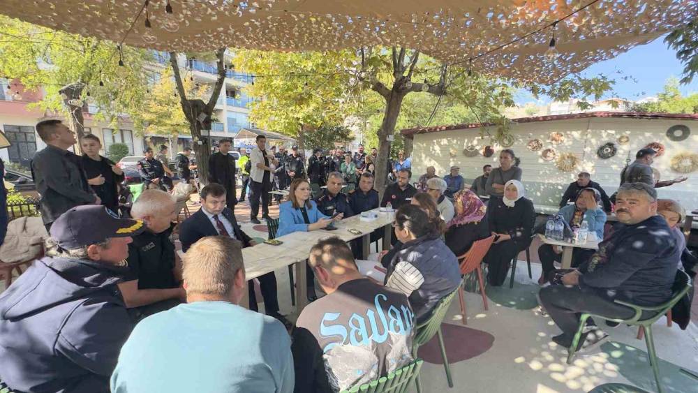 Denizde kaybolan madenciyi arama &ccedil;alışmalarında Rusya ve Ukrayna detayı
