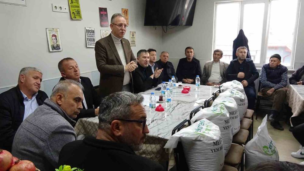 Tavşanlı’da üreticilere tohum ve gübre desteği
