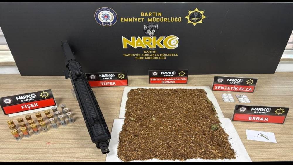 Bartın&rsquo;da 10 bin adet dolu makaron ele ge&ccedil;irildi
