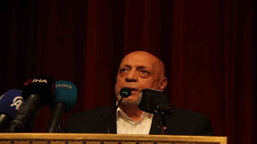 HAK-İŞ Genel Başkanı Arslan: "Bizim k&uuml;lt&uuml;r&uuml;m&uuml;zde insanların en hayırlısı, insanlara hizmet edendir"
