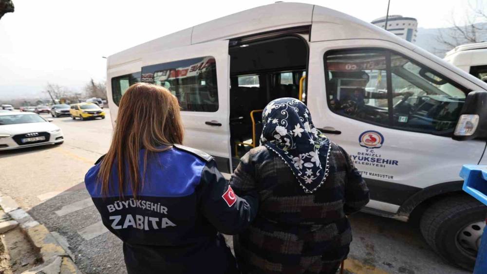 Denizli&rsquo;de yapılan operasyonda &ccedil;ok sayıda dilenciye yasal işlemde uygulandı
