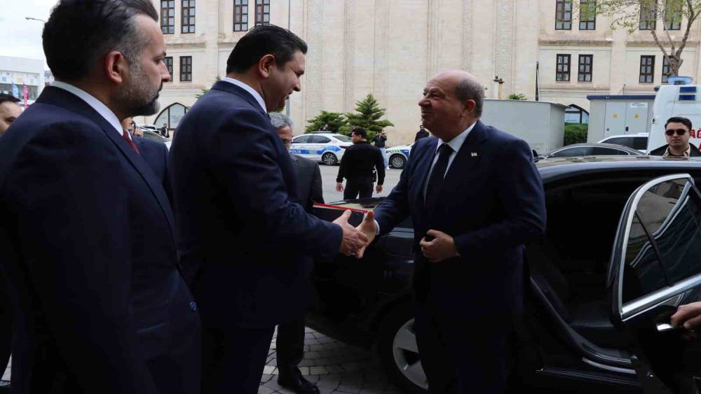 KKTC eski Cumhurbaşkanı Tatar Şanlıurfa&rsquo;da
