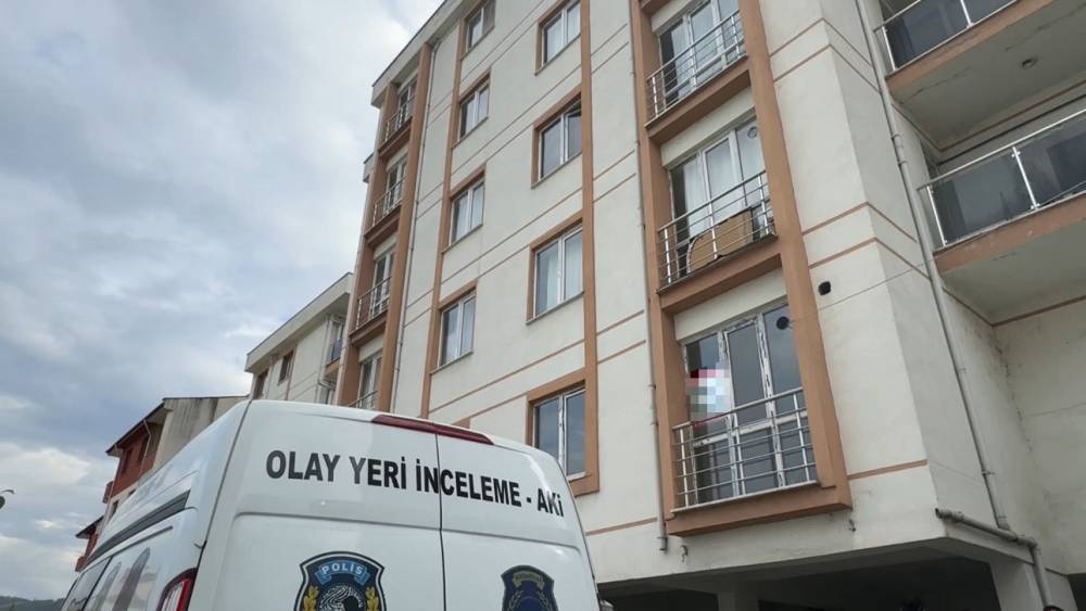 Karab&uuml;k&rsquo;te karbonmonoksitten zehirlenen bir kişi evinde &ouml;l&uuml; bulundu
