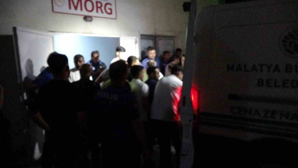 Malatya&rsquo;da silahlı kavga: 1 &ouml;l&uuml;
