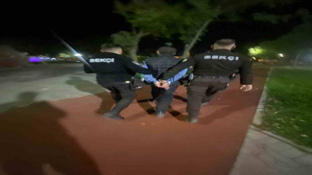 Bolu&rsquo;da bek&ccedil;ilerin ş&uuml;phelendiği kişi cezaevi firarisi &ccedil;ıktı
