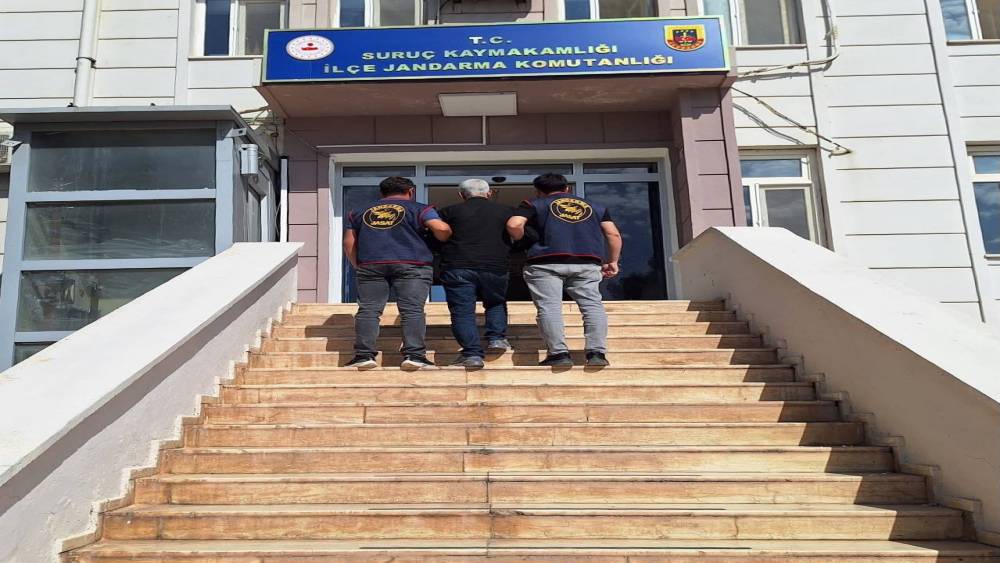 Şanlıurfa&rsquo;da 5 yıl hapis cezasıyla aranan h&uuml;k&uuml;ml&uuml; yakalandı
