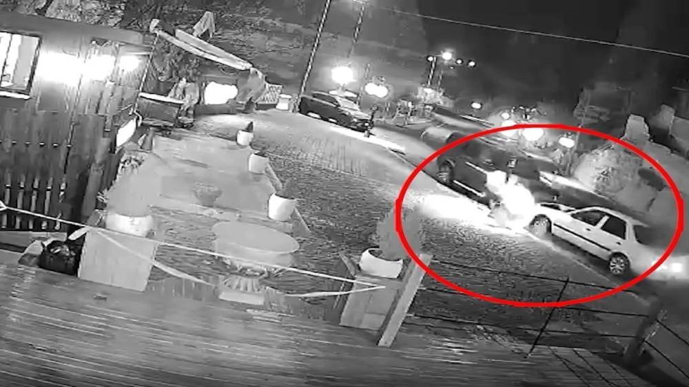 B&uuml;y&uuml;kel&ccedil;ilik aracına &ccedil;arpıp ka&ccedil;tı, JASAT yakaladı
