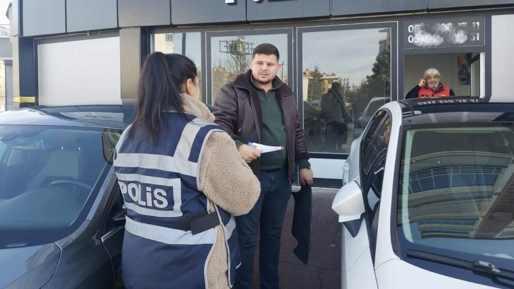 Polislikten vatandaşa su&ccedil;lara karşı farkındalık &ccedil;alışması
