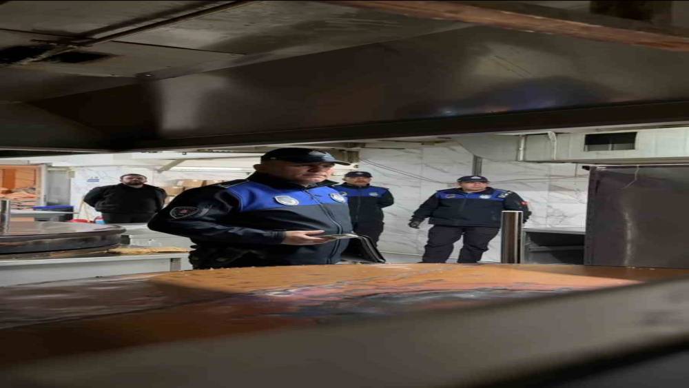 Sincan&rsquo;da zabıta denetimleri aralıksız s&uuml;r&uuml;yor
