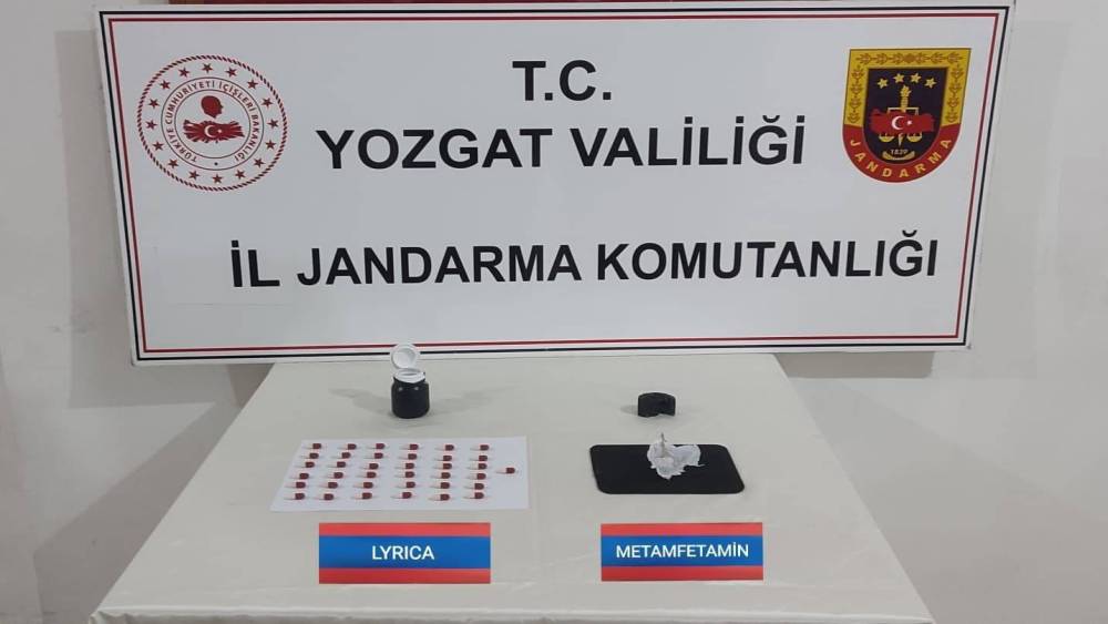 Yozgat&rsquo;ta sentetik ecza hap ve metamfetamin ele ge&ccedil;irildi
